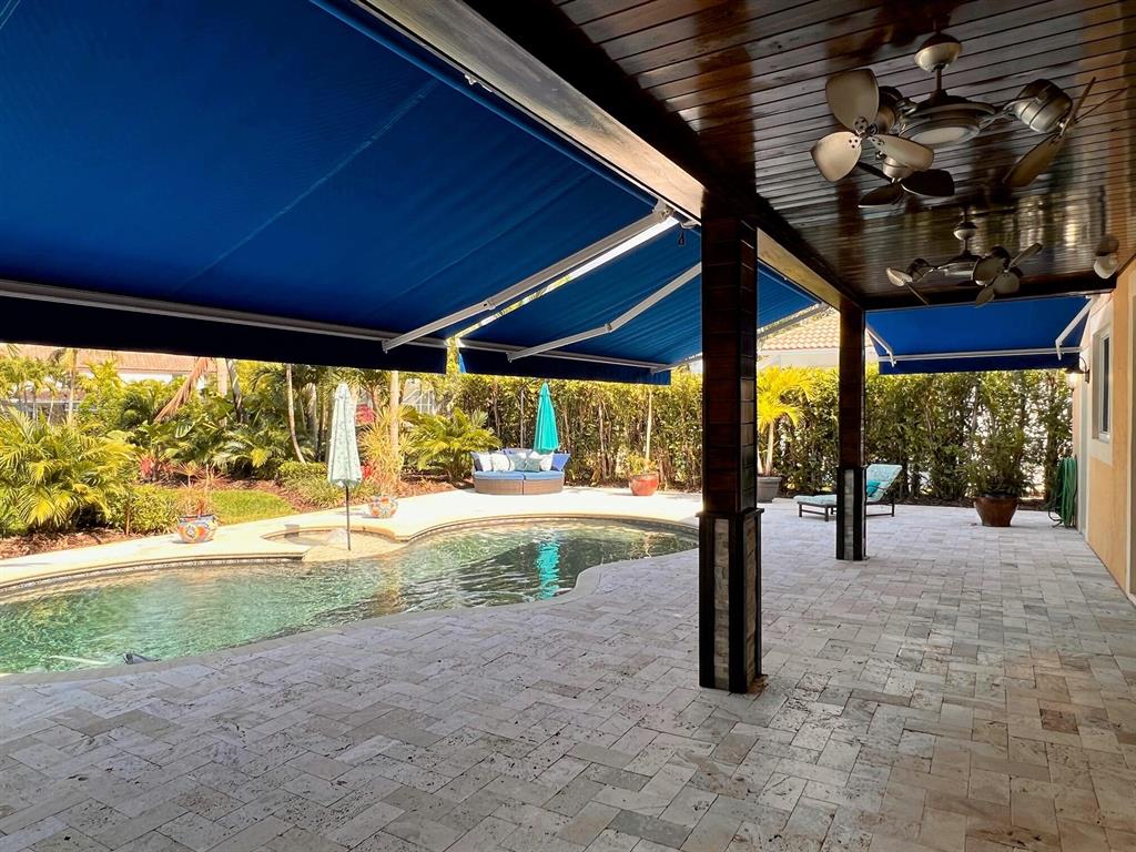 LOXAHATCHEE POINTE - Residential