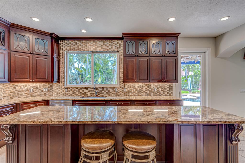 LOXAHATCHEE POINTE - Residential