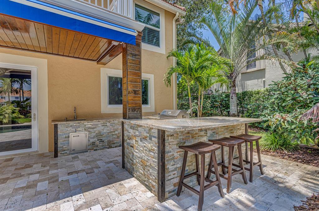 LOXAHATCHEE POINTE - Residential