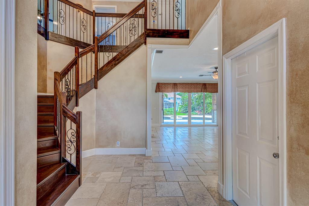 LOXAHATCHEE POINTE - Residential