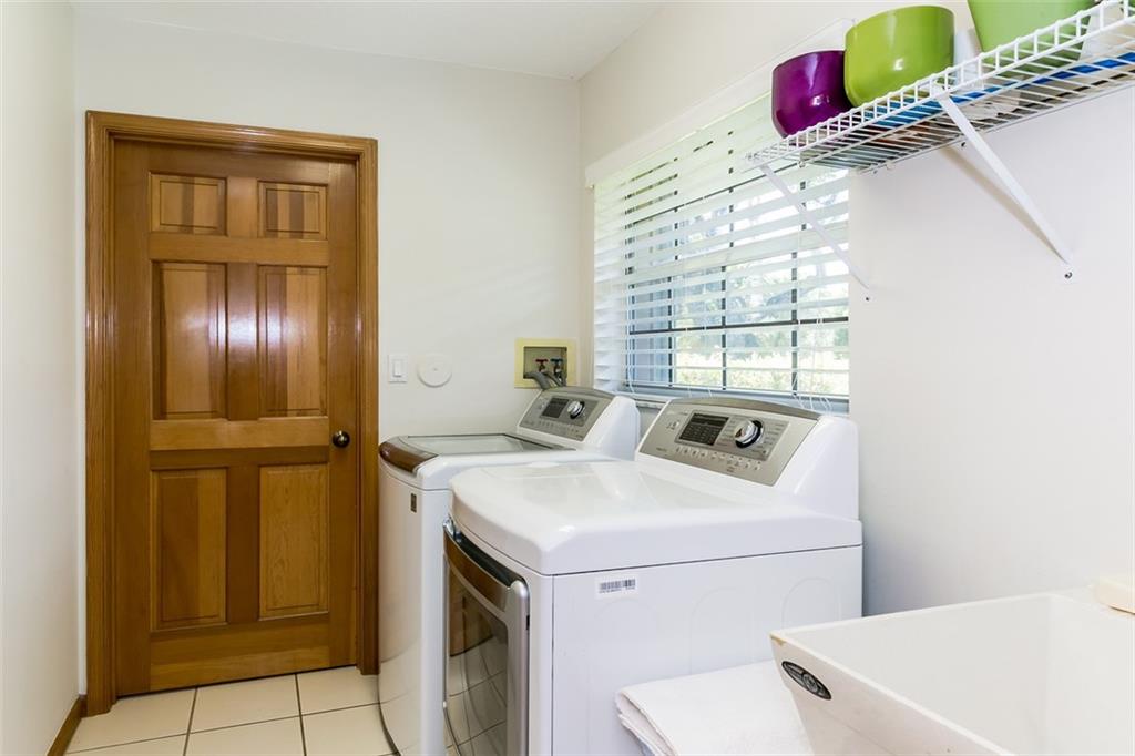 Palm-Aire Oaks Course Est - Residential