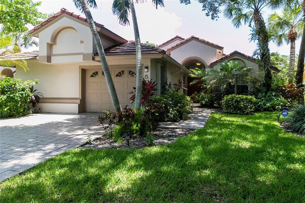 Palm-Aire Oaks Course Est - Residential