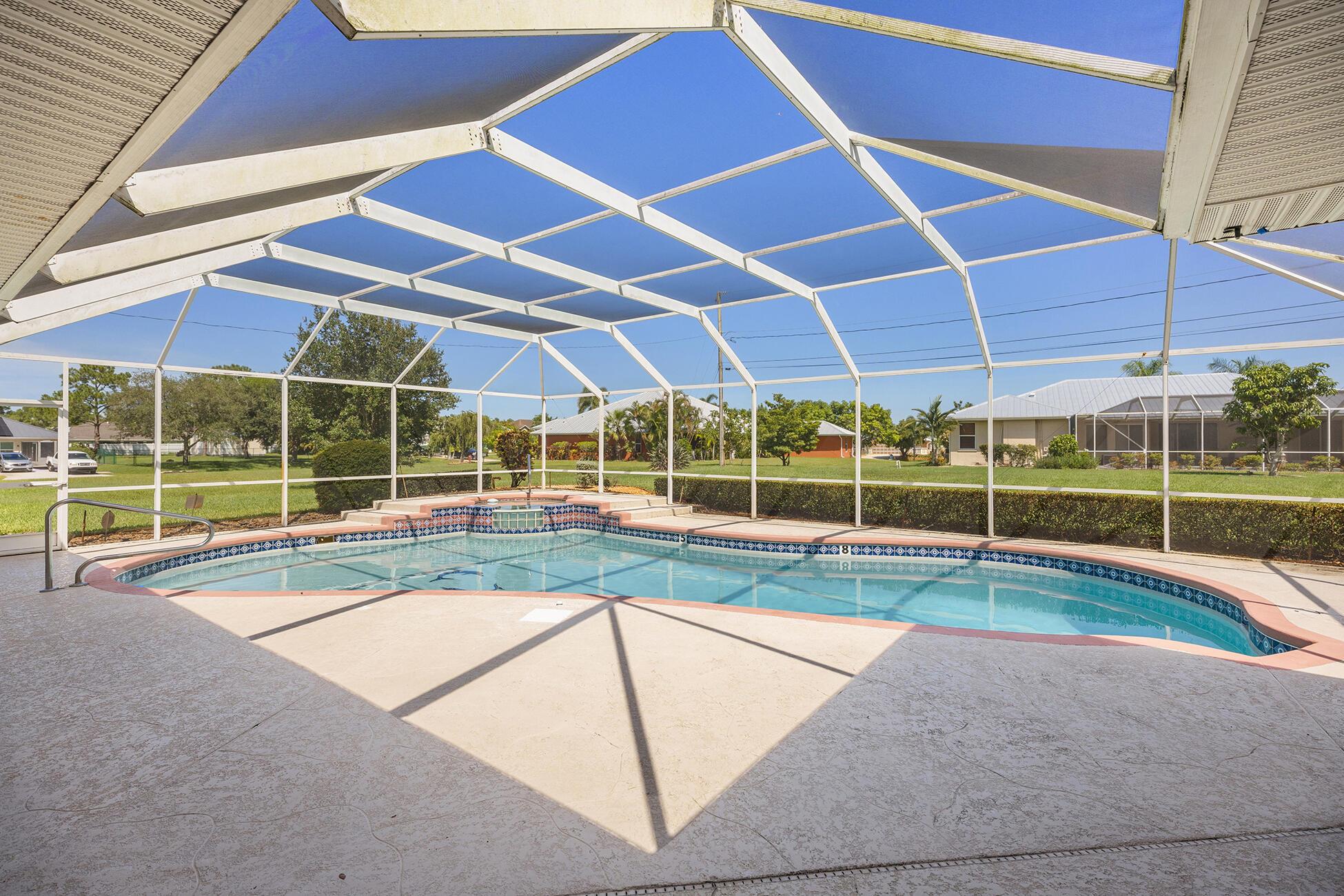 PORT ST LUCIE SECTION 37 - Residential