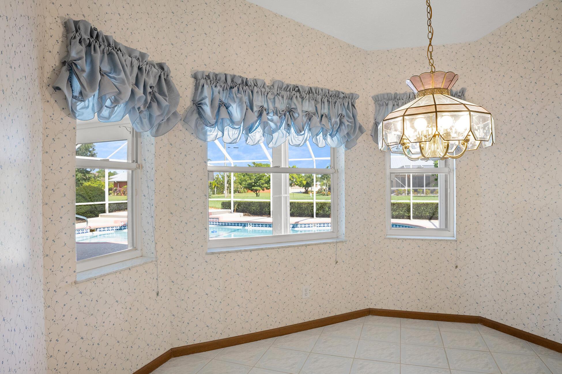 PORT ST LUCIE SECTION 37 - Residential