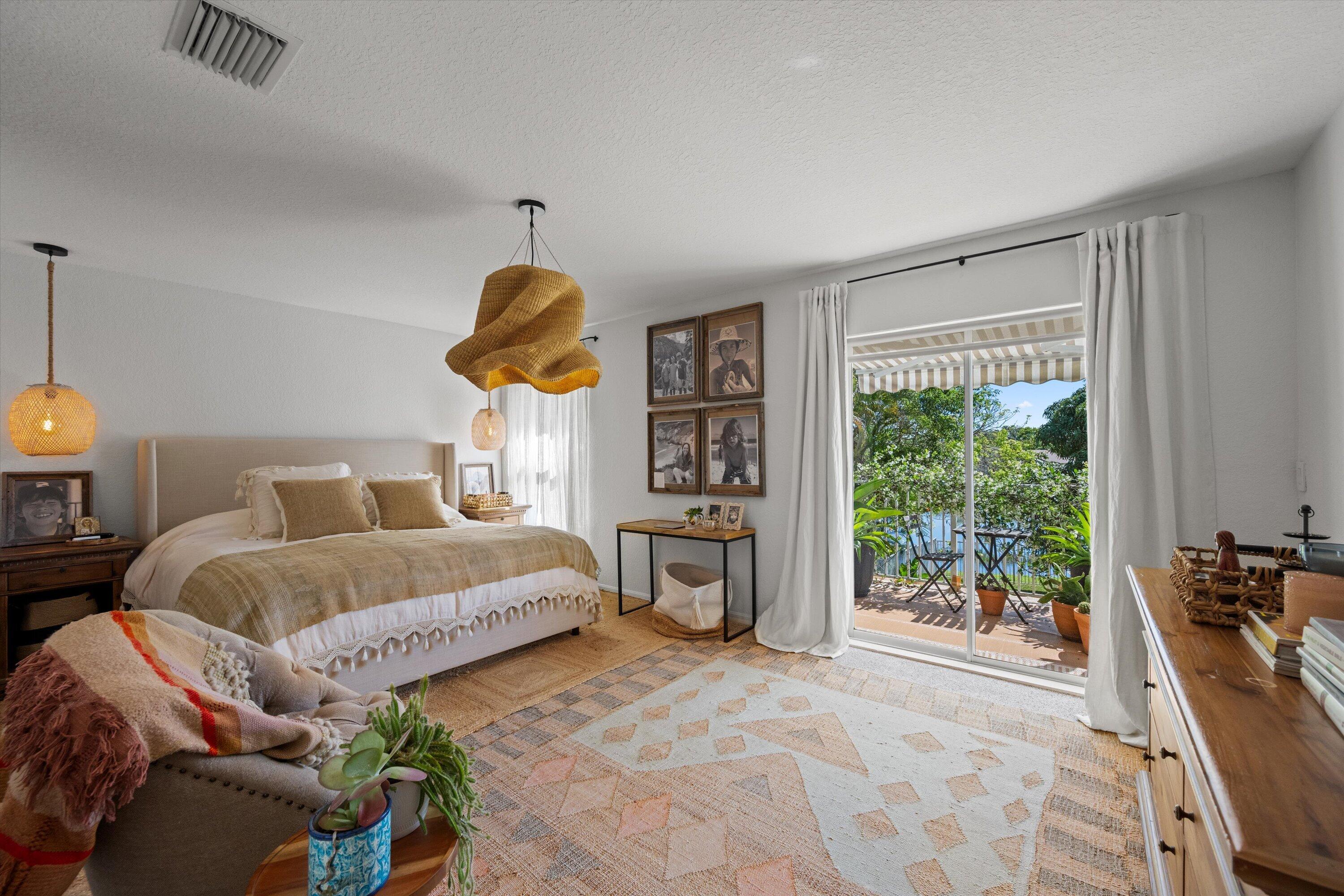ISLES AT WELLINGTON 1 - Residential Lease