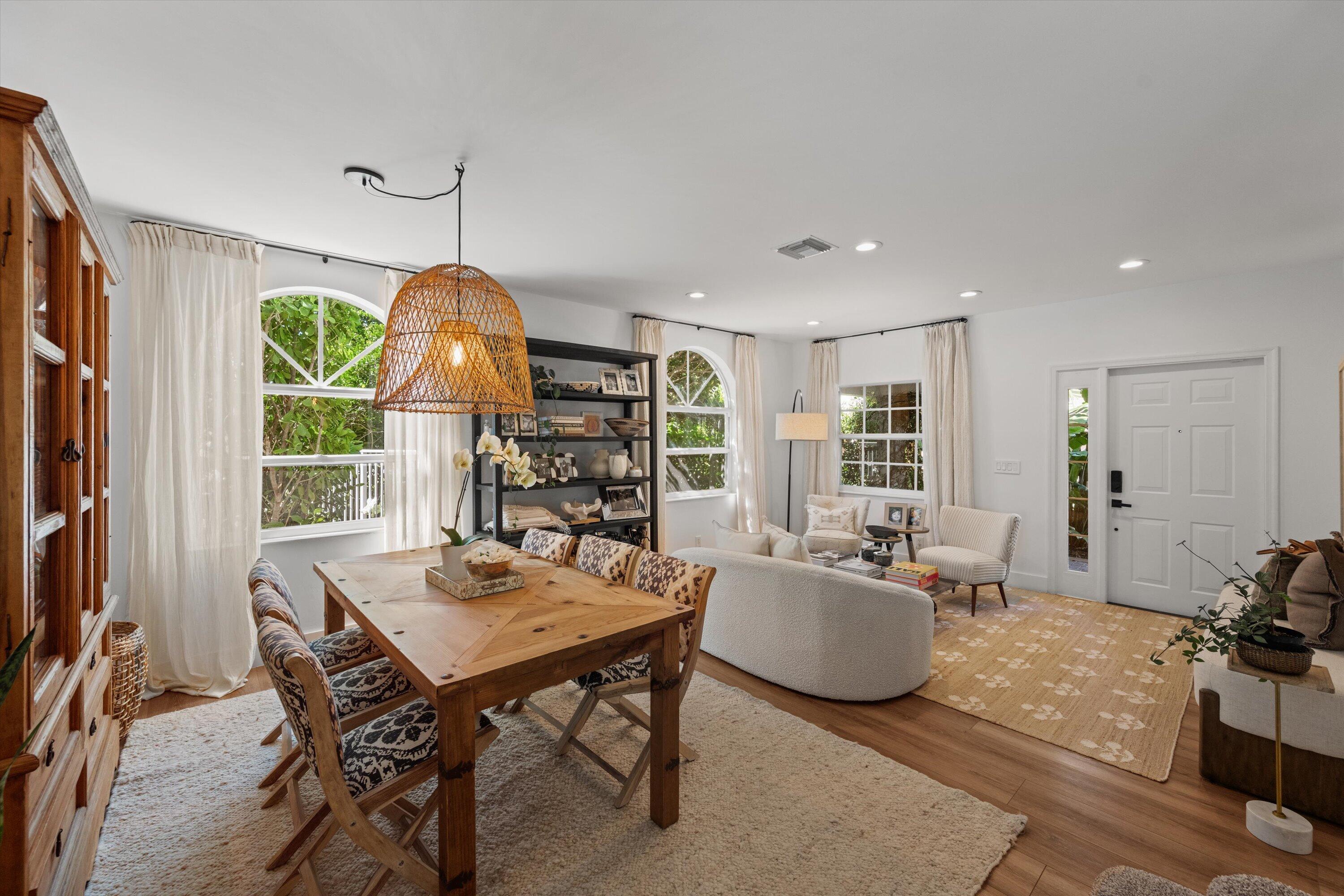 ISLES AT WELLINGTON 1 - Residential Lease