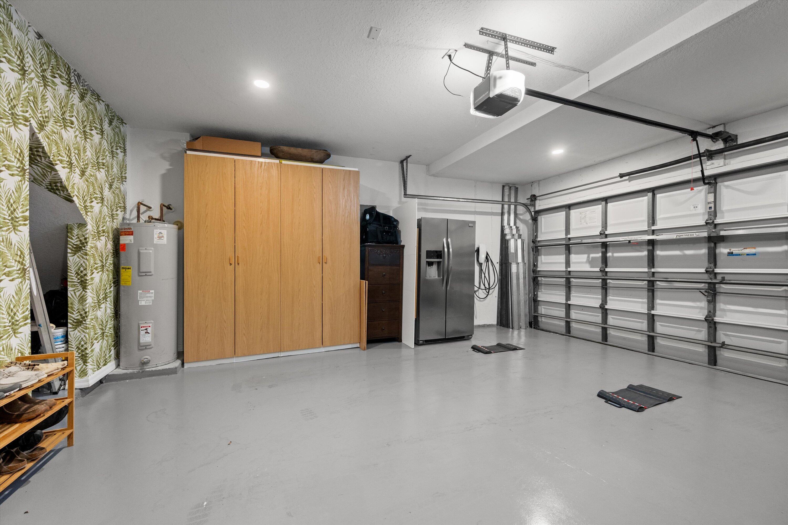 ISLES AT WELLINGTON 1 - Residential Lease