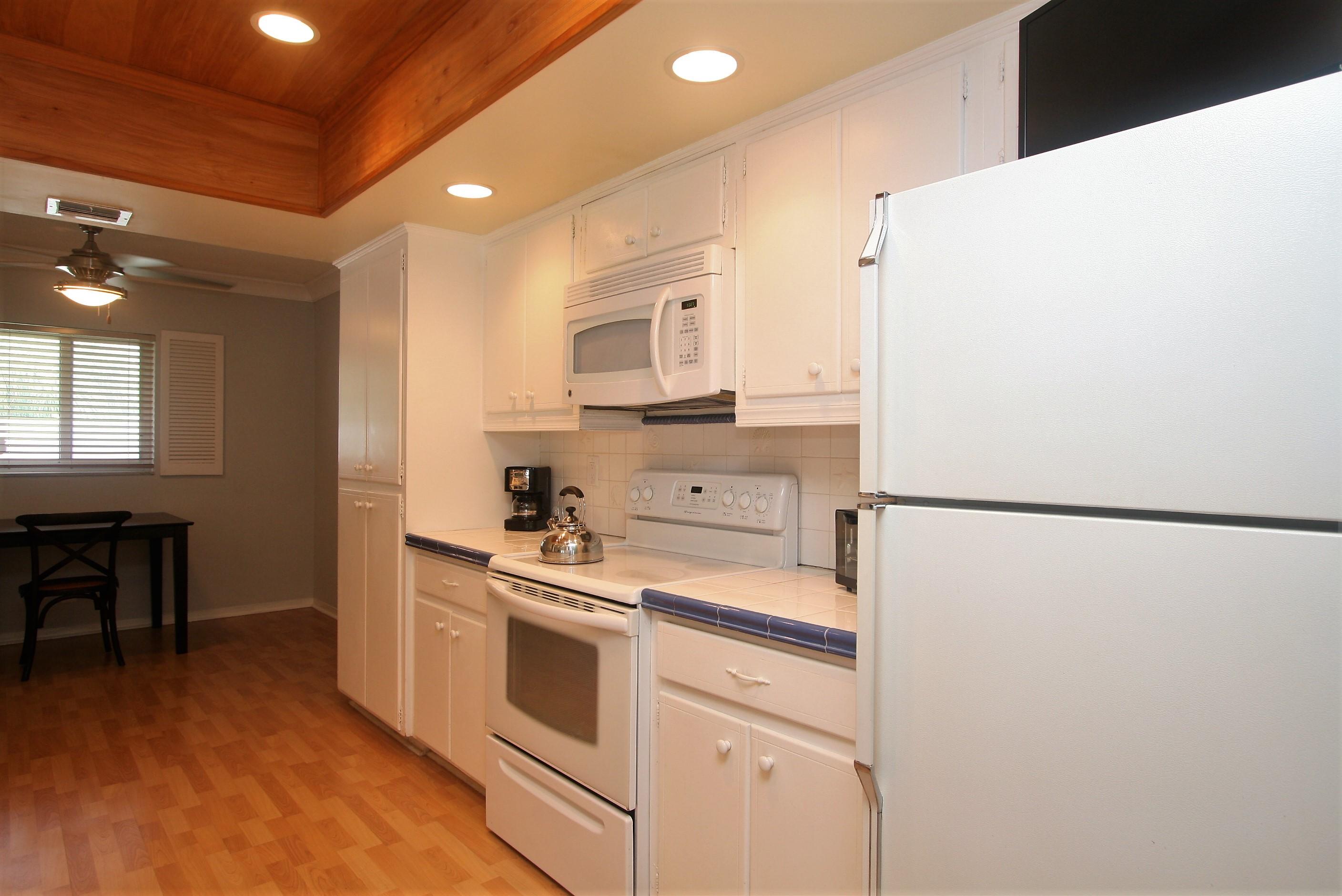 DEERFIELD BEACH GARDENS - Residential Lease