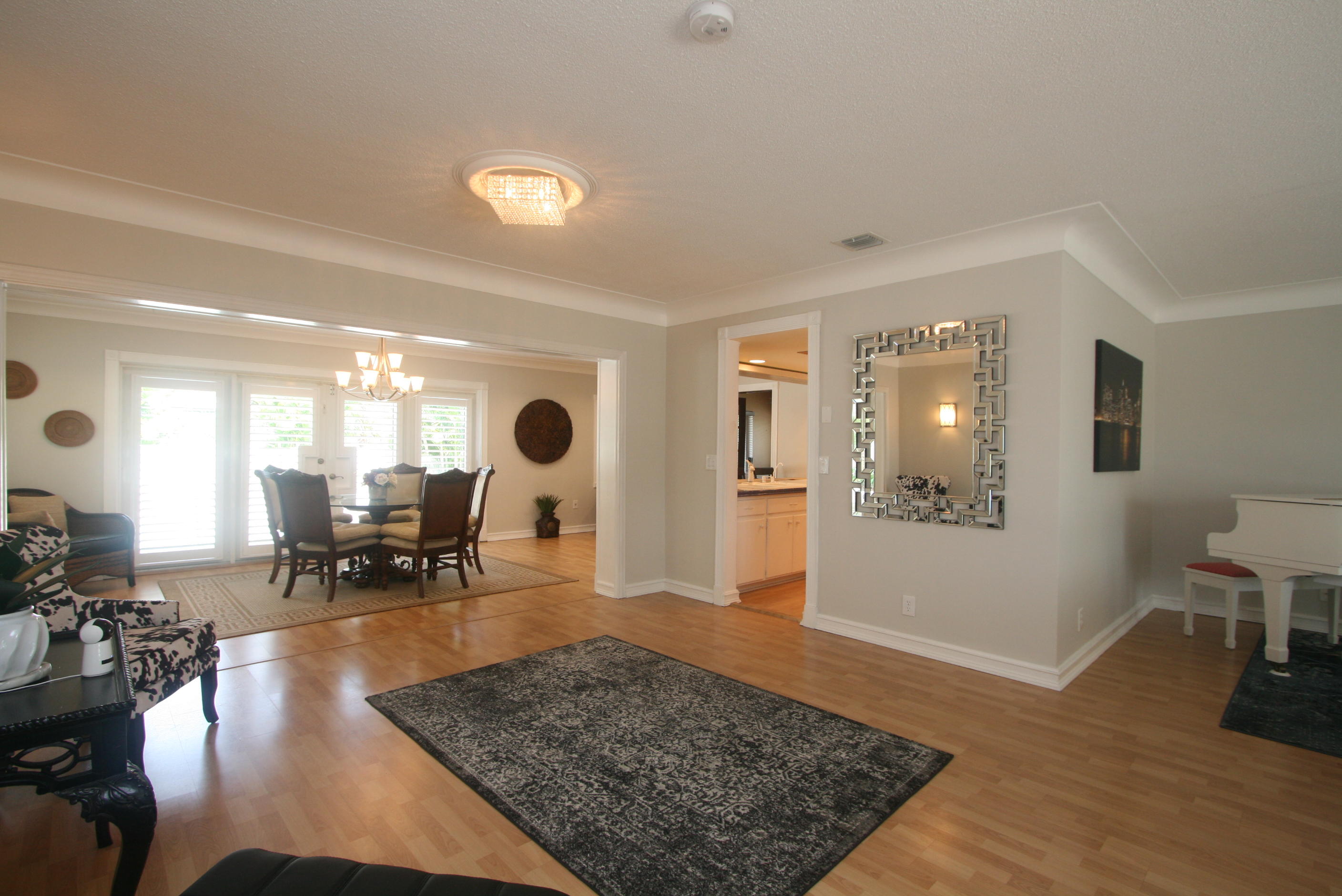 DEERFIELD BEACH GARDENS - Residential Lease