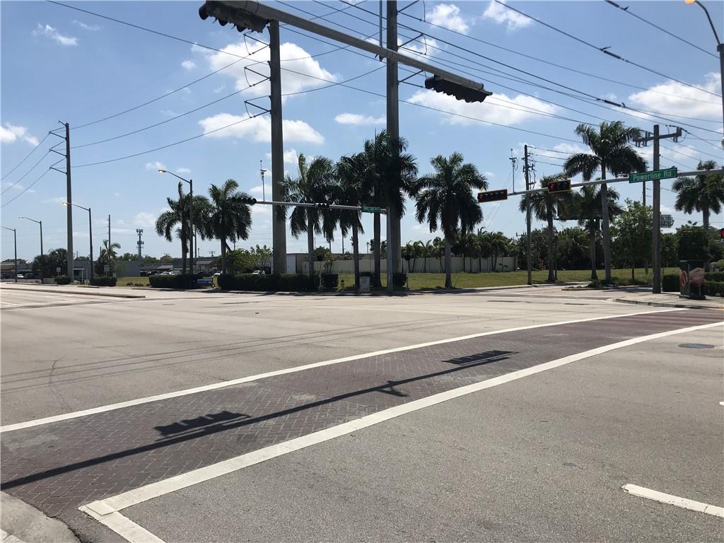 Googe 1 136-15 B - Land