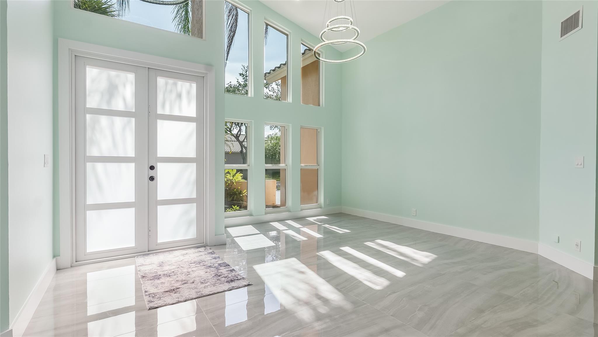 4255 NW 64th Ave, Coral Springs, FL, 33067/$950,000 4 4255 NW 64th Ave