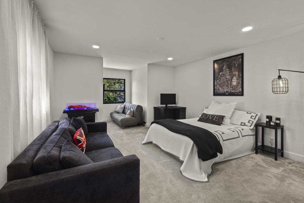 listing image 65
