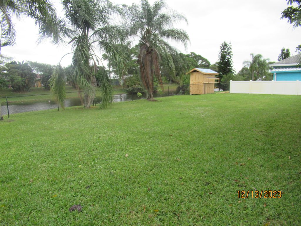 Photo of 2459 SE Pascal Avenue, Port Saint Lucie, FL 34952 (MLS # R10954856)