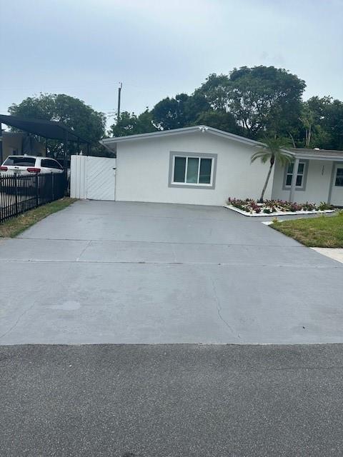 1558 NW 5th Ave