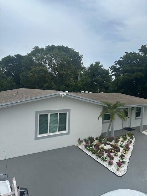 1558 NW 5th Ave