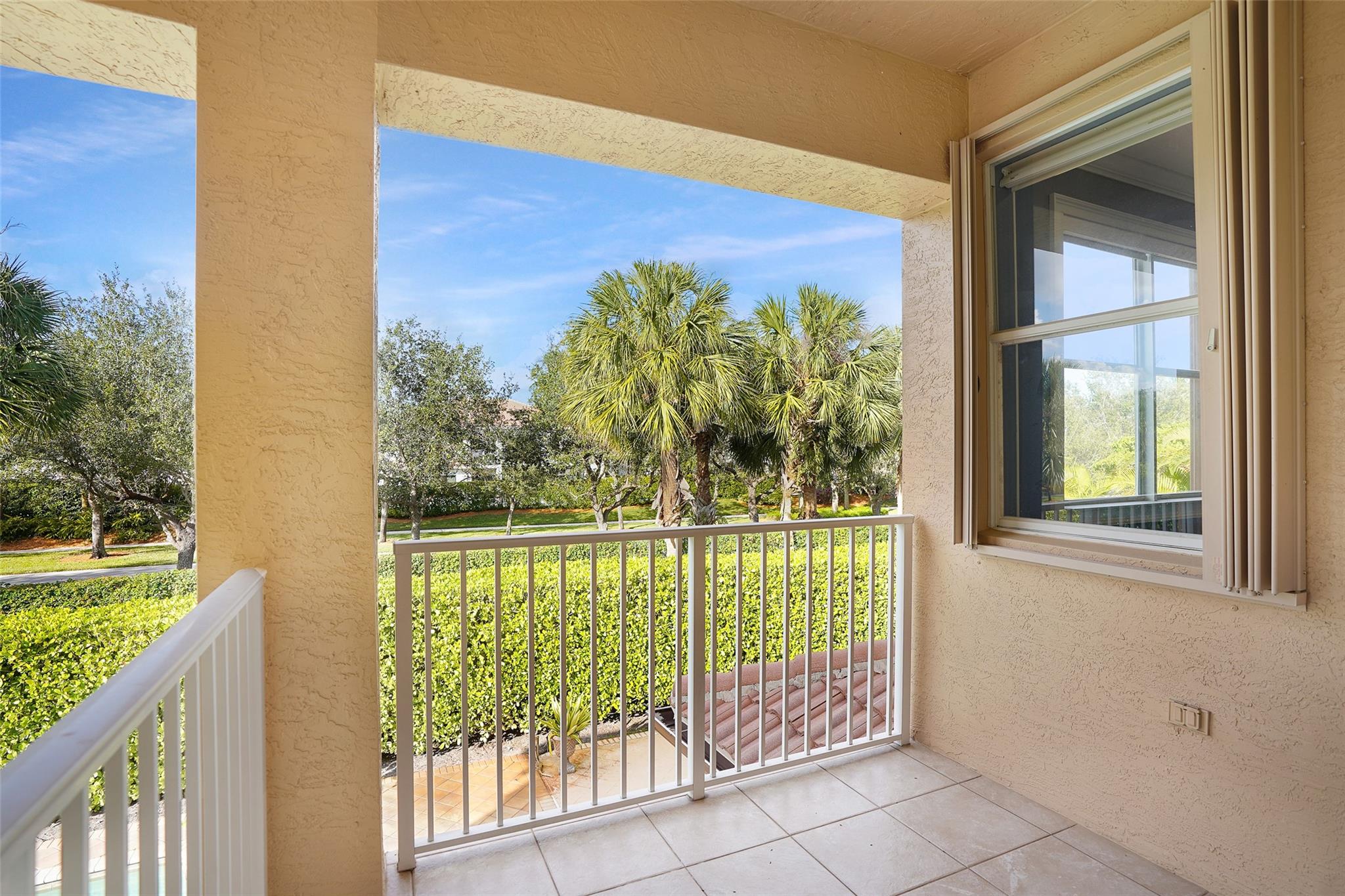 Sunset Lakes Two 166-24 B - Residential