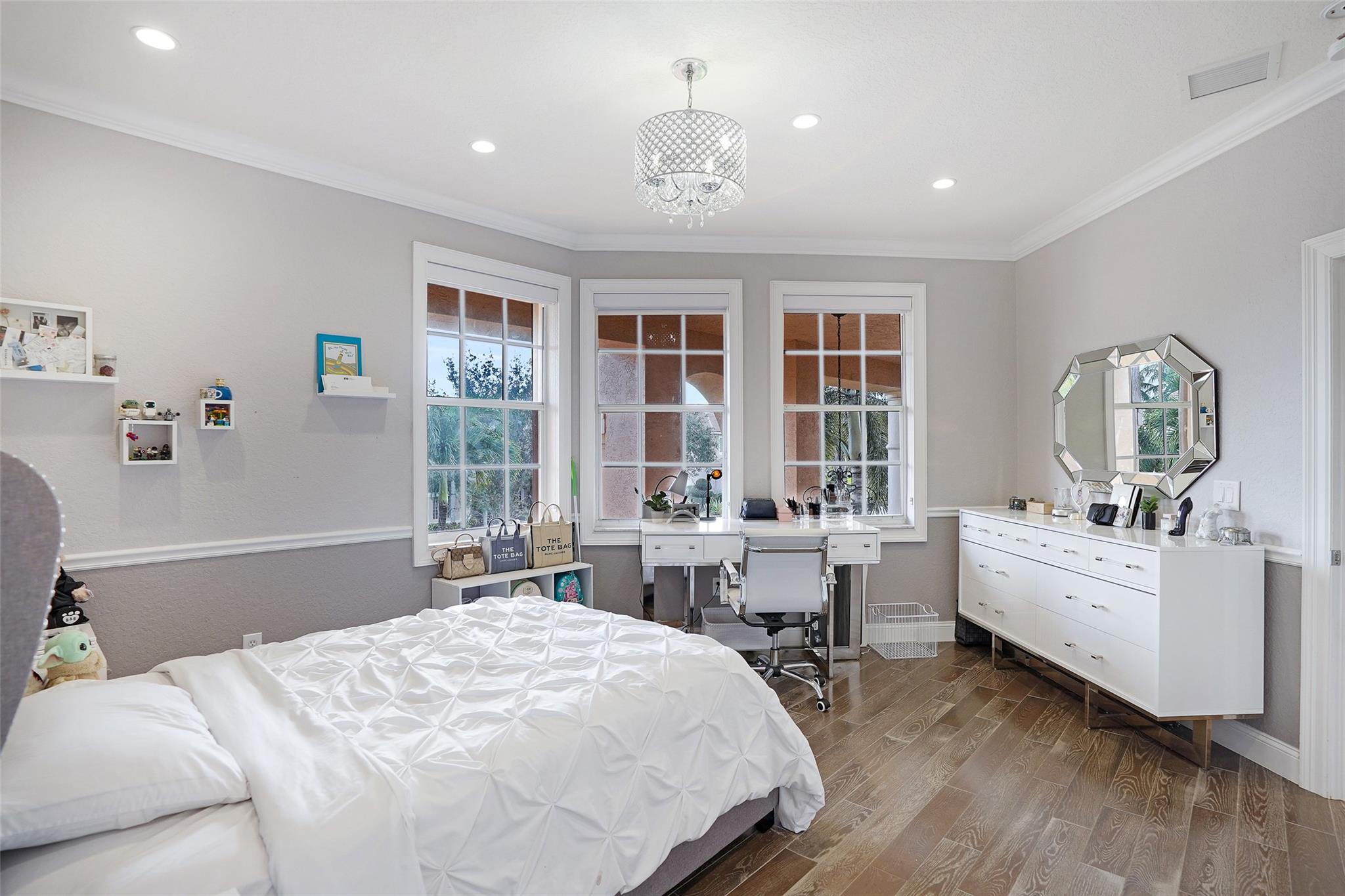 Sunset Lakes Two 166-24 B - Residential