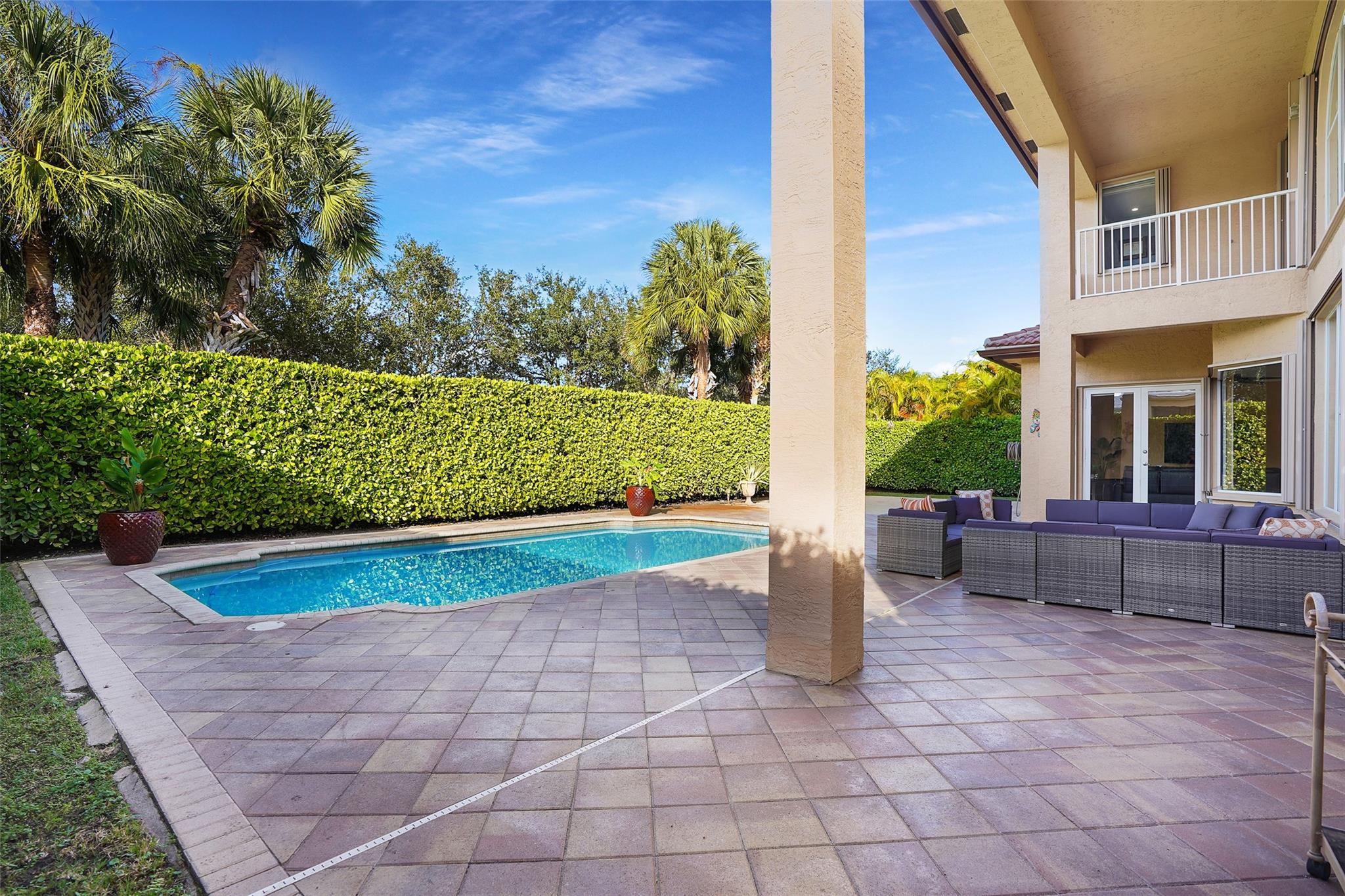 Sunset Lakes Two 166-24 B - Residential