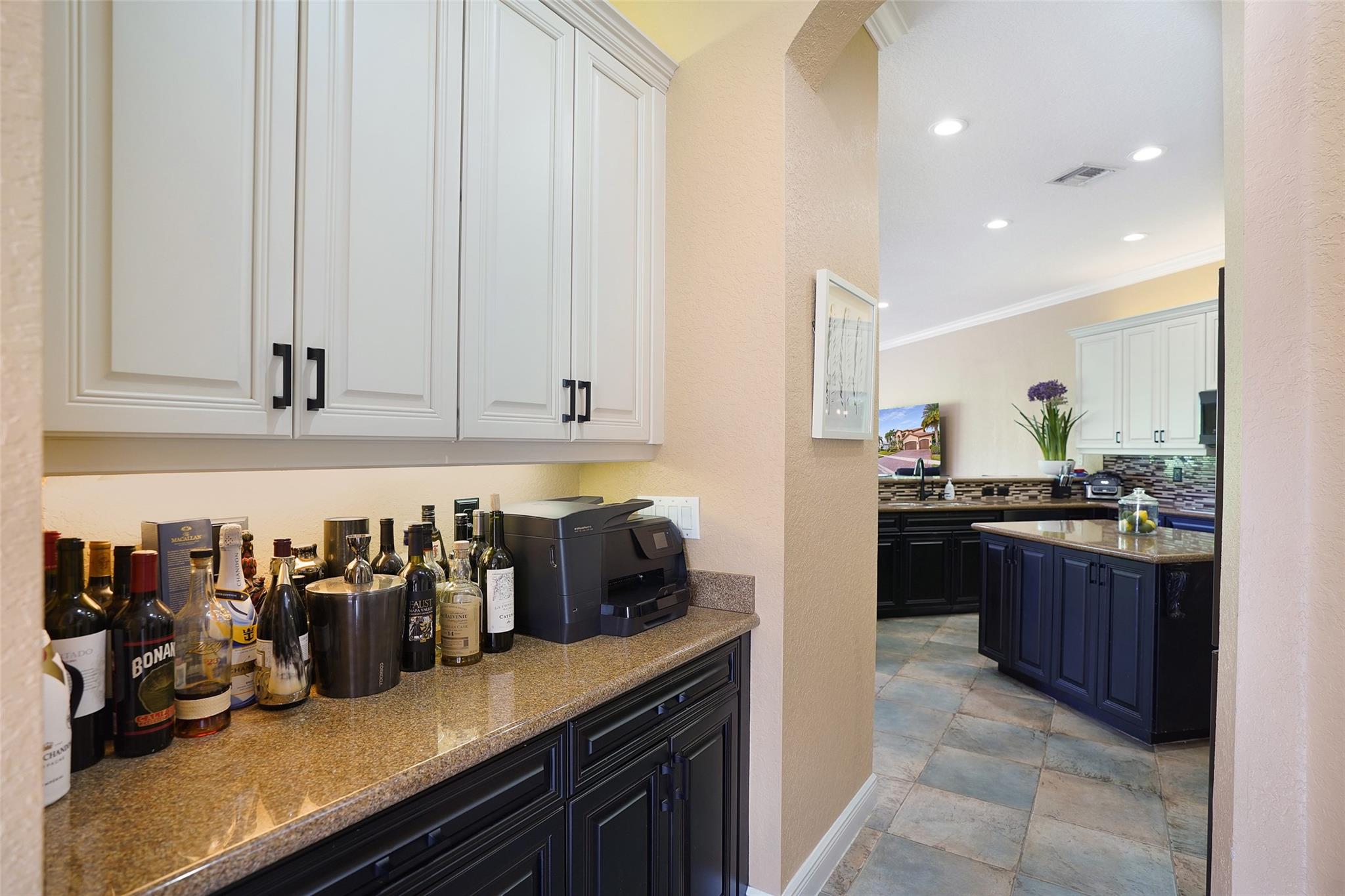Sunset Lakes Two 166-24 B - Residential