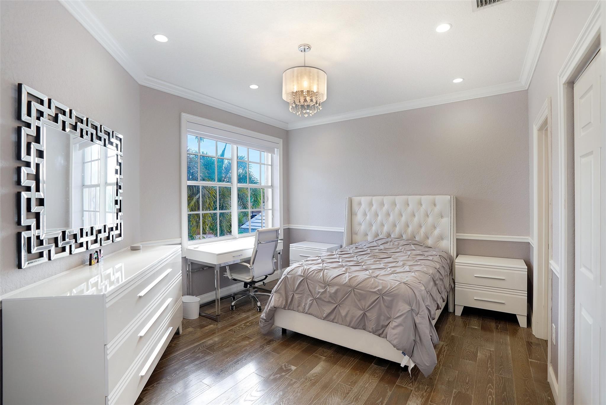 Sunset Lakes Two 166-24 B - Residential