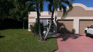 Great Corner Unit, 55+ Community, Great Location, Super Clean, Laundry Area, Big Rooms, 1 Car Garage.