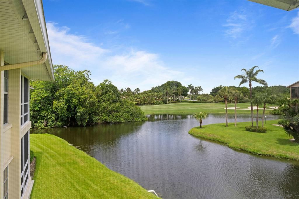 Photo of 5540 Tamberlane Circle #314, Palm Beach Gardens, FL 33418 (MLS # R10667775)