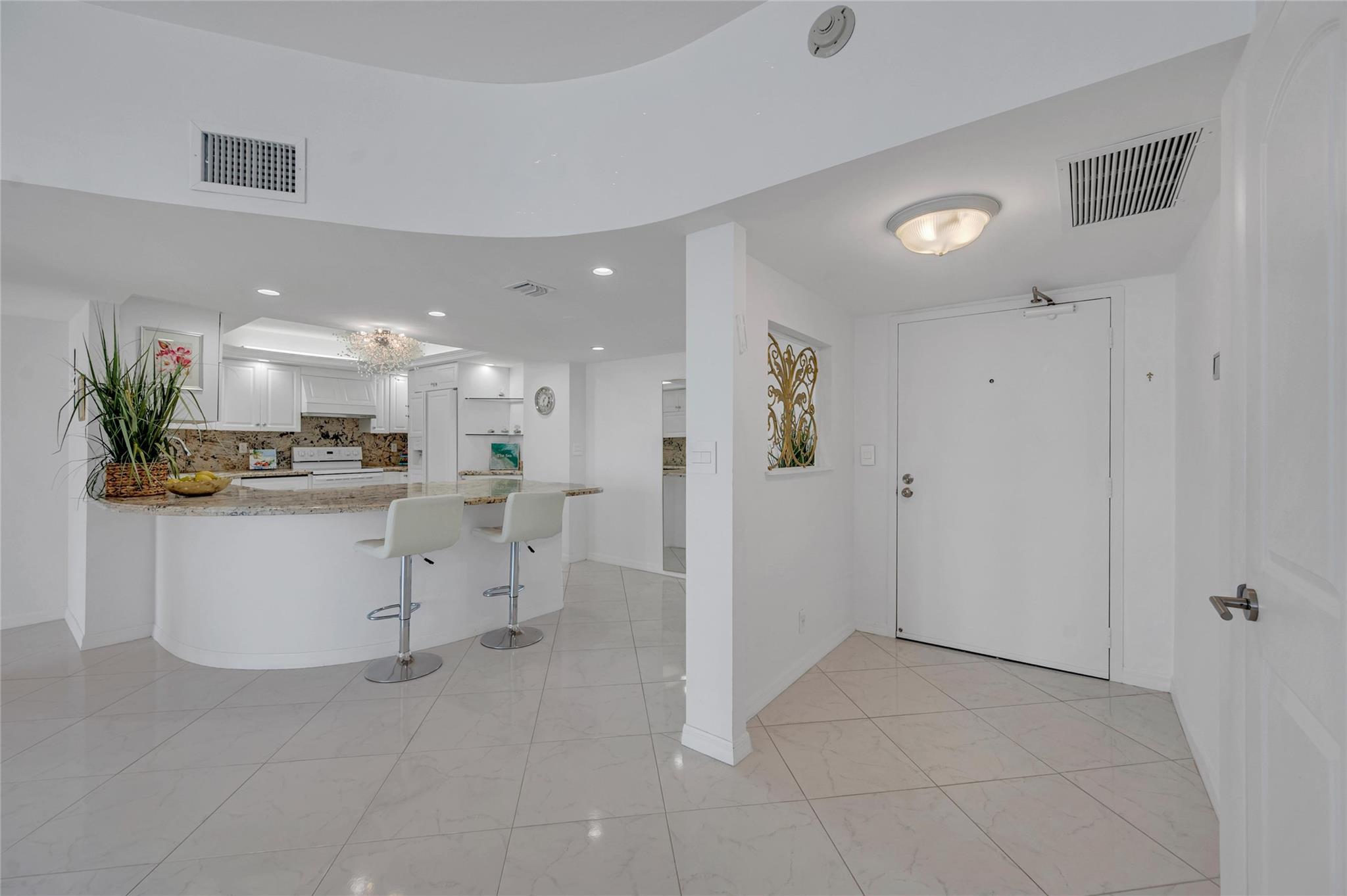 Ocean Club Condo - Residential Lease