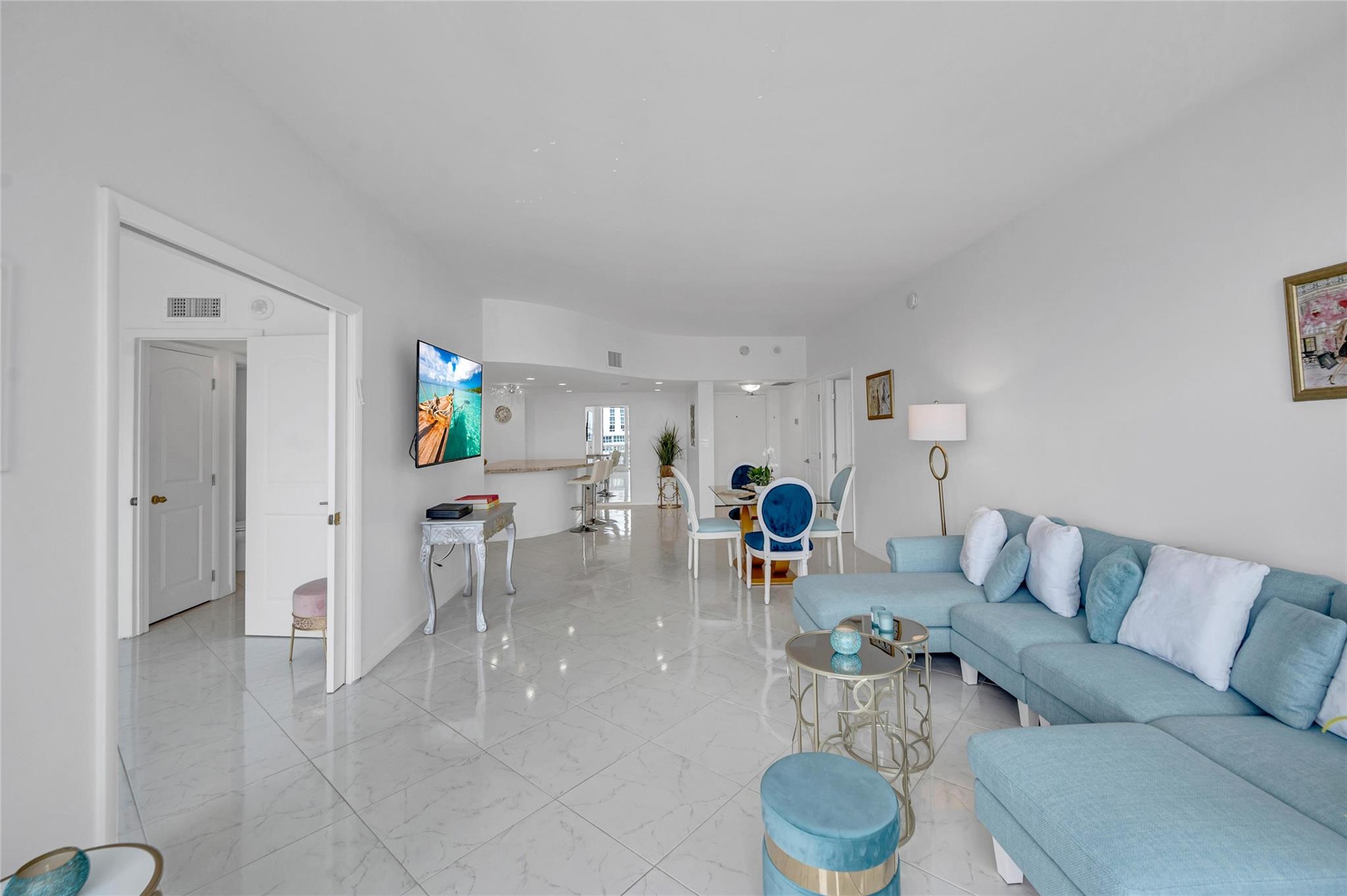 Ocean Club Condo - Residential Lease