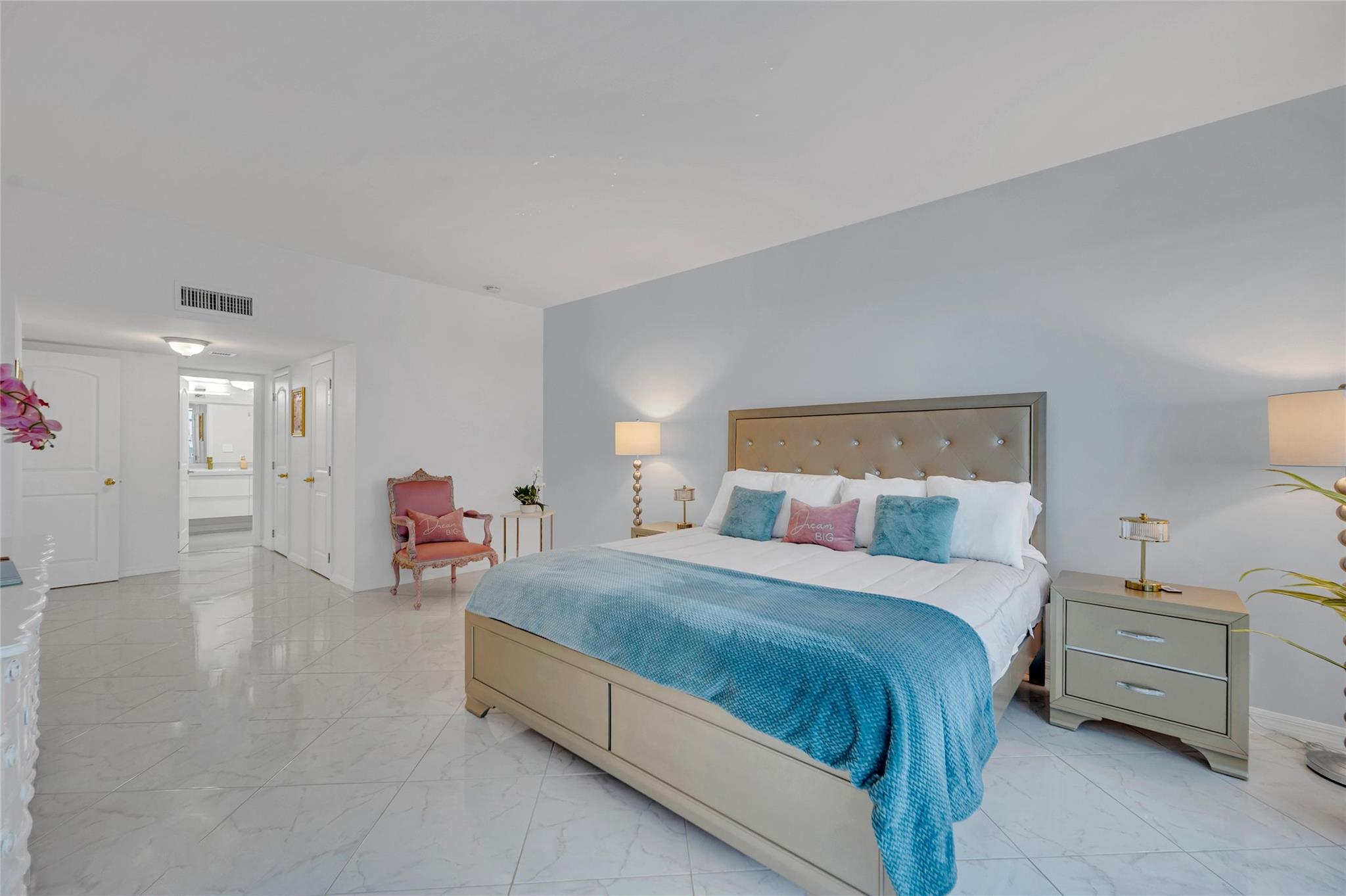 Ocean Club Condo - Residential Lease