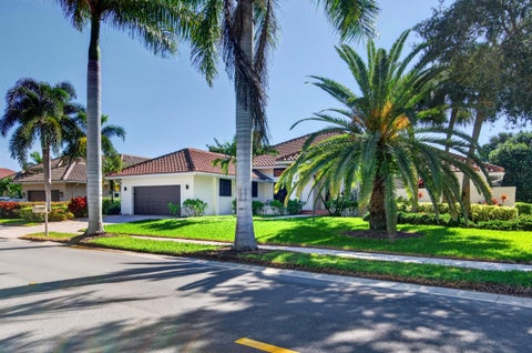 Tiny photo for 332 Palm Boulevard, Weston, FL 33326 (MLS # B26091157)