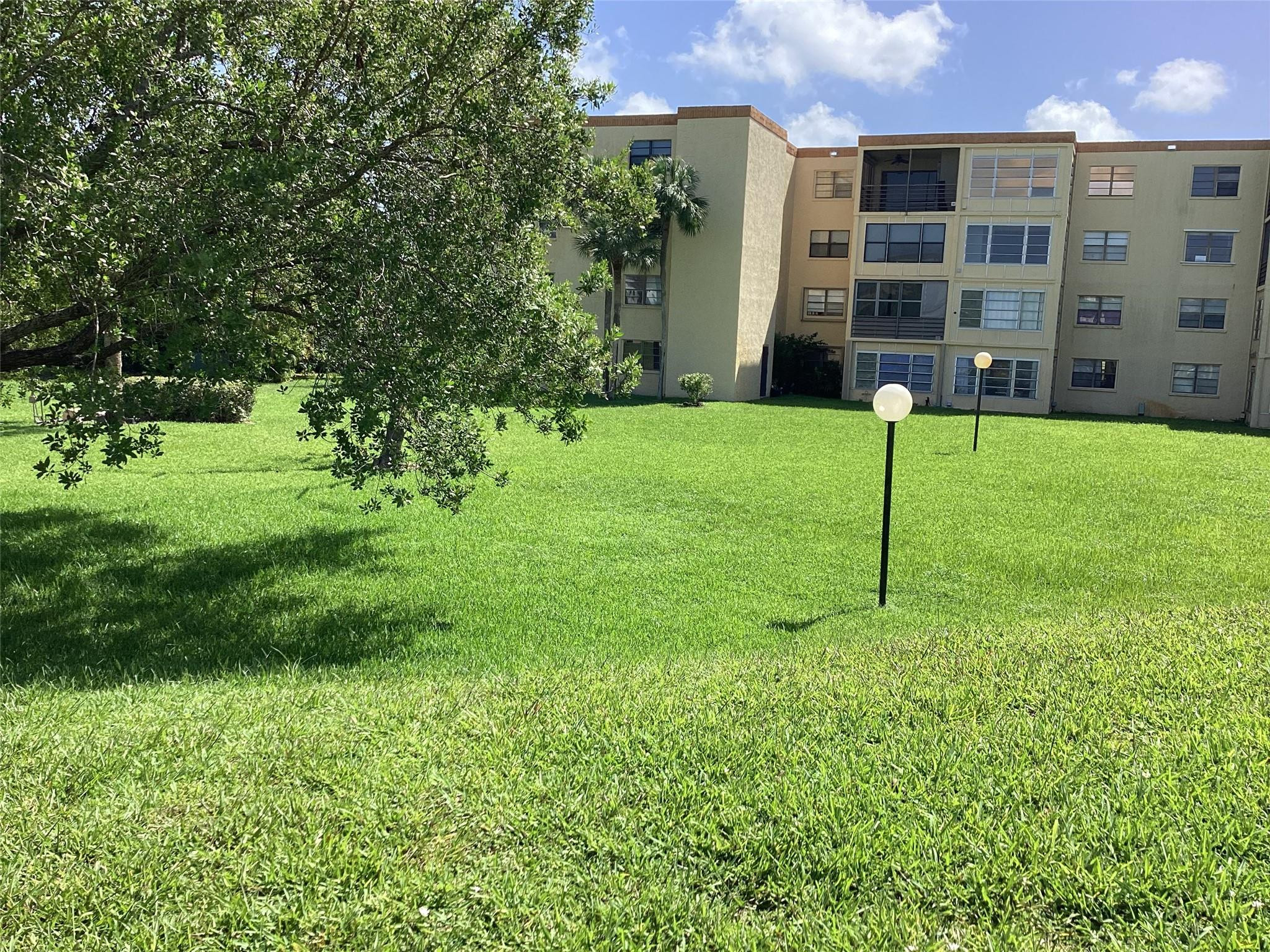 ISLE OF SANDALFOOT CONDO - Residential