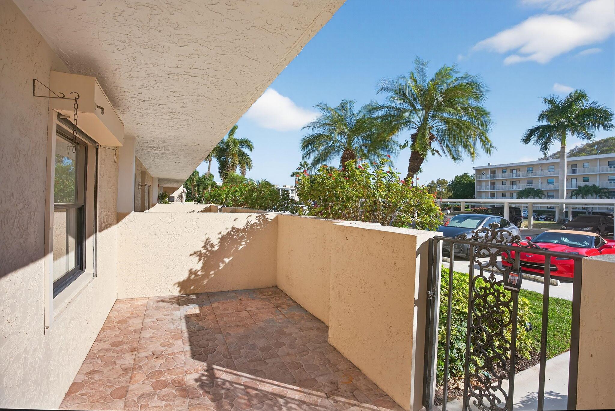 OCEAN PARKS CONDO - Residential Lease