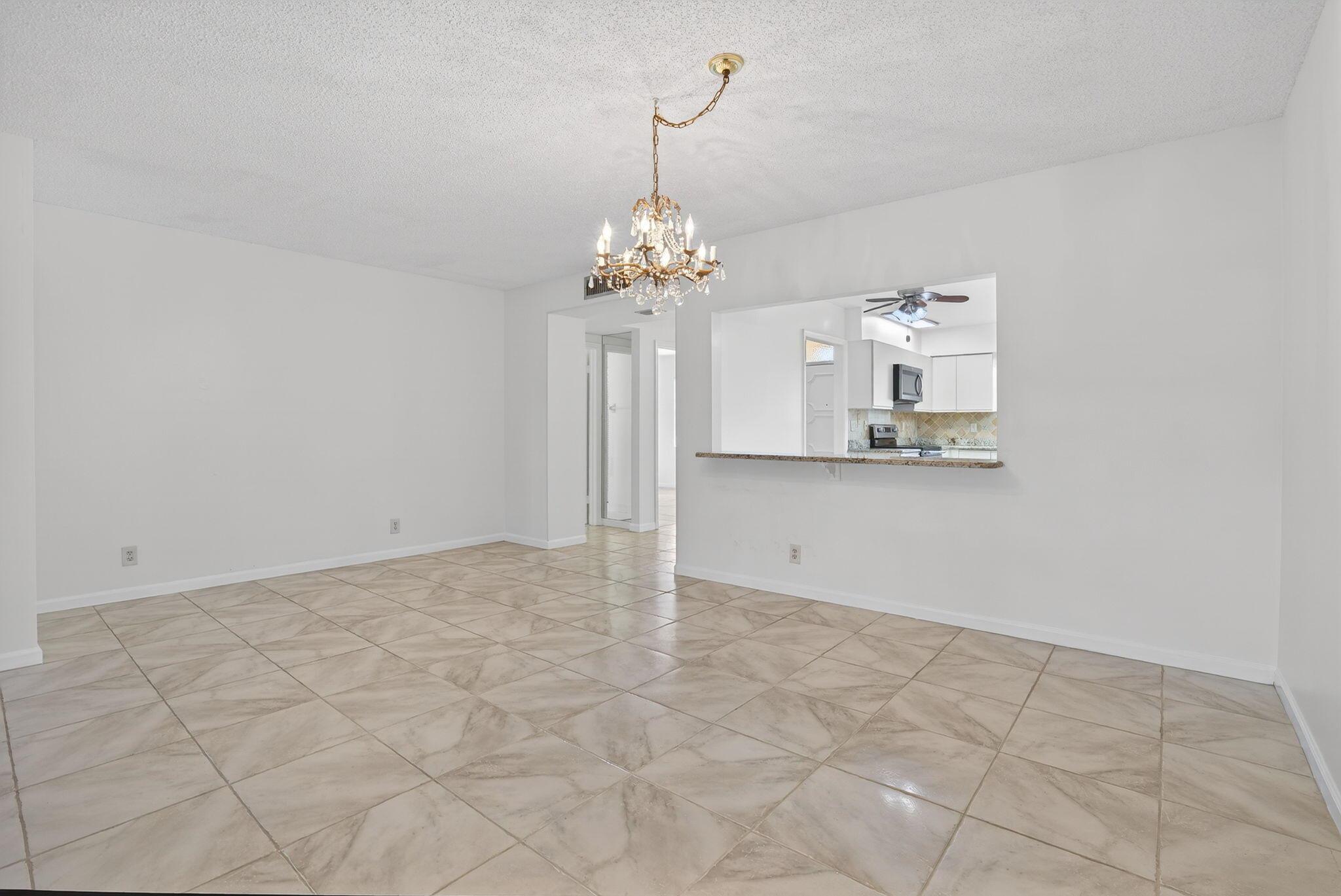 OCEAN PARKS CONDO - Residential Lease