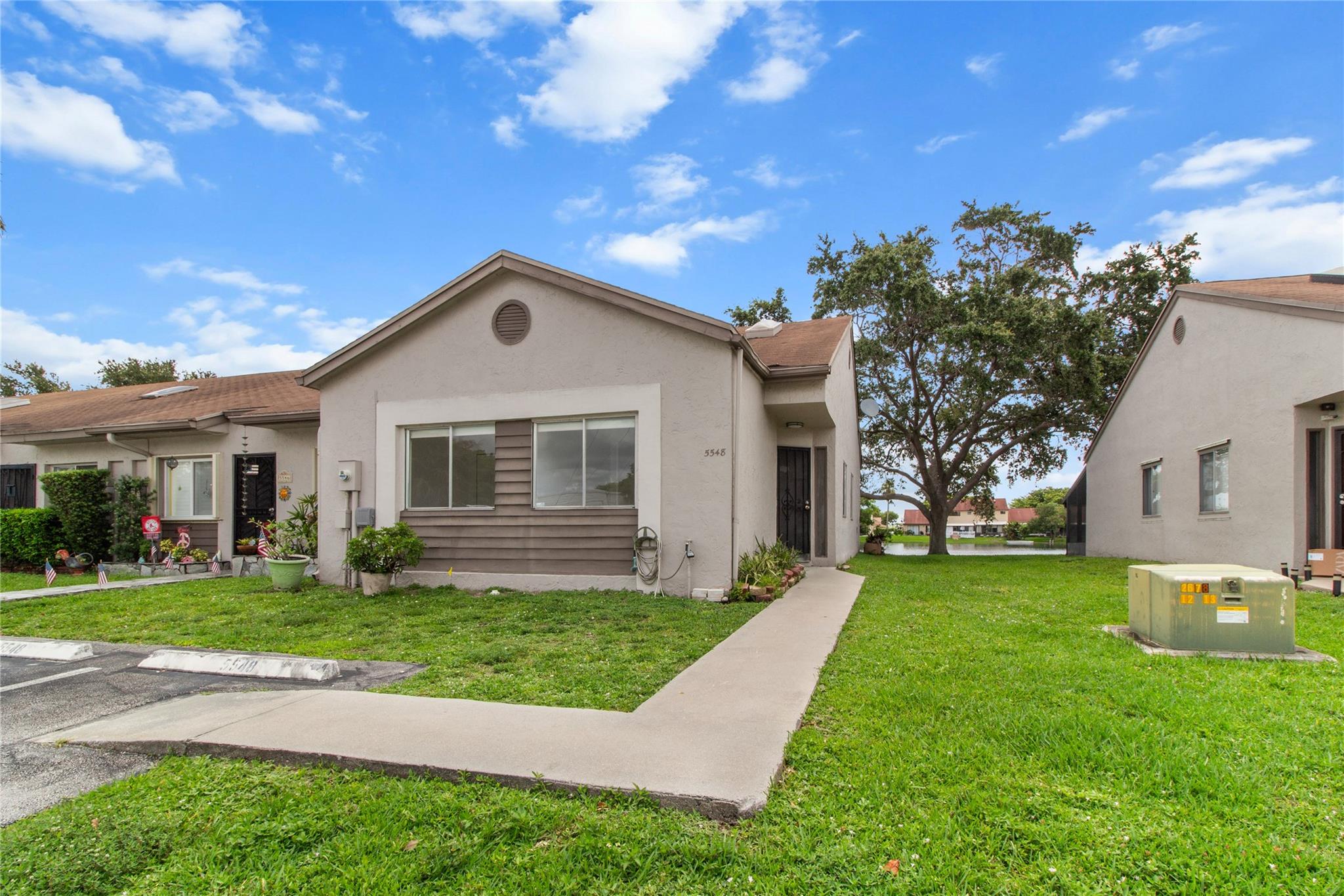 Twin Lakes Gardens 102-33 - Residential Lease