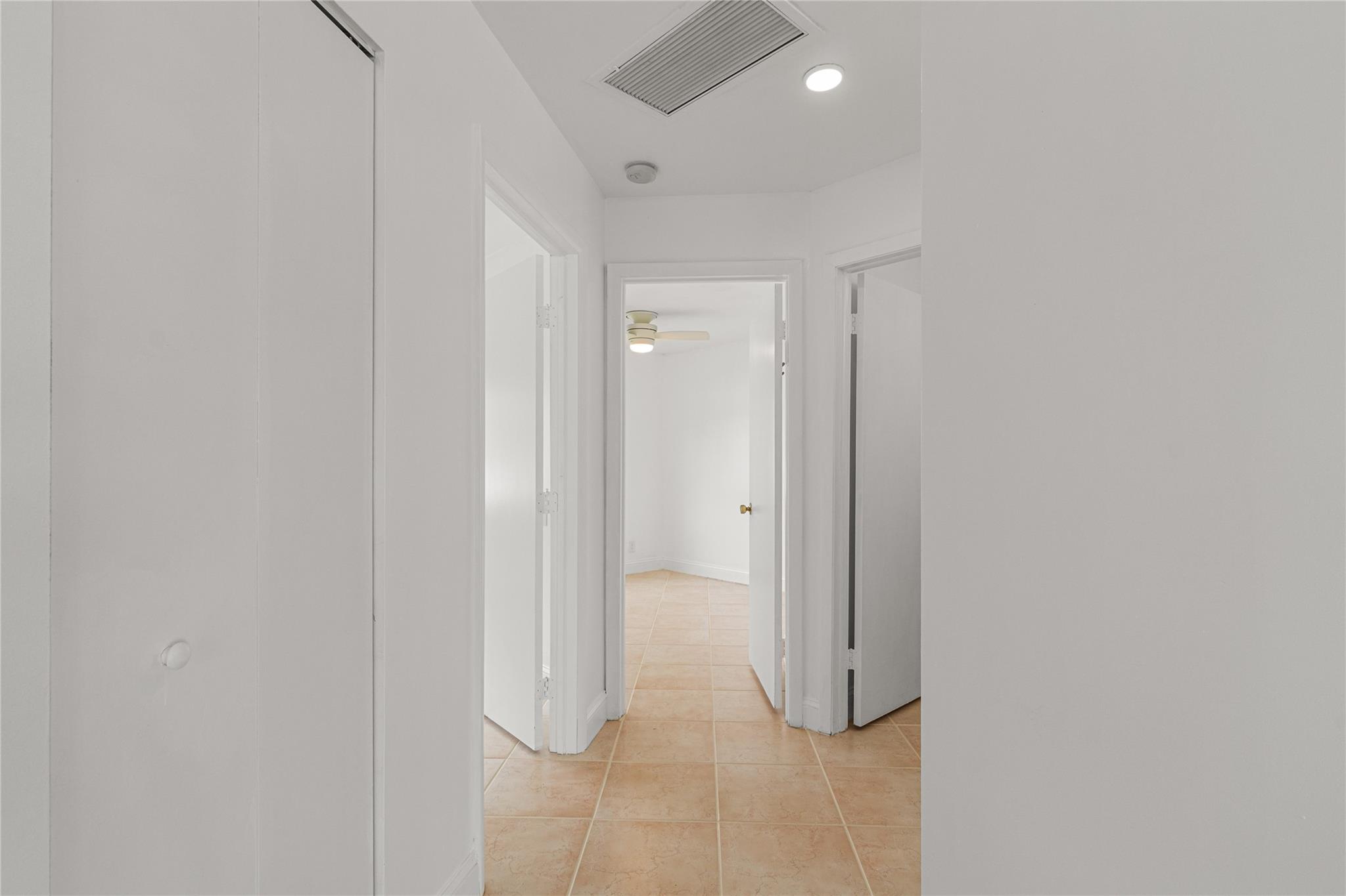 Twin Lakes Gardens 102-33 - Residential Lease