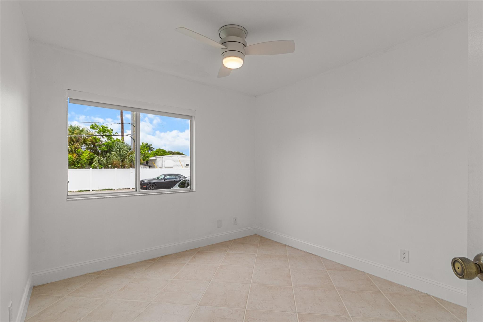 Twin Lakes Gardens 102-33 - Residential Lease