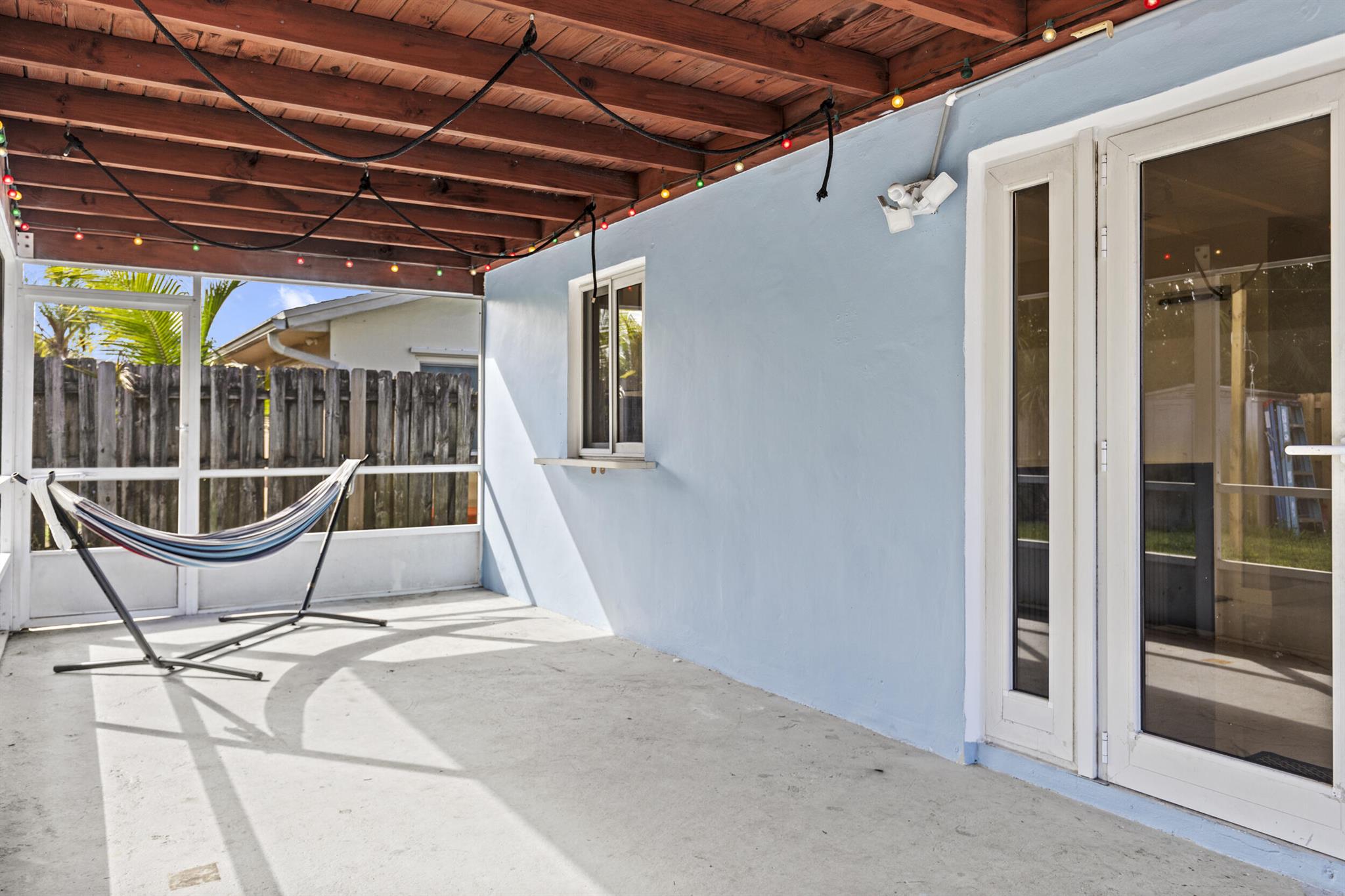 PALM-AIRE VILLAGE 2 SEC A - Residential