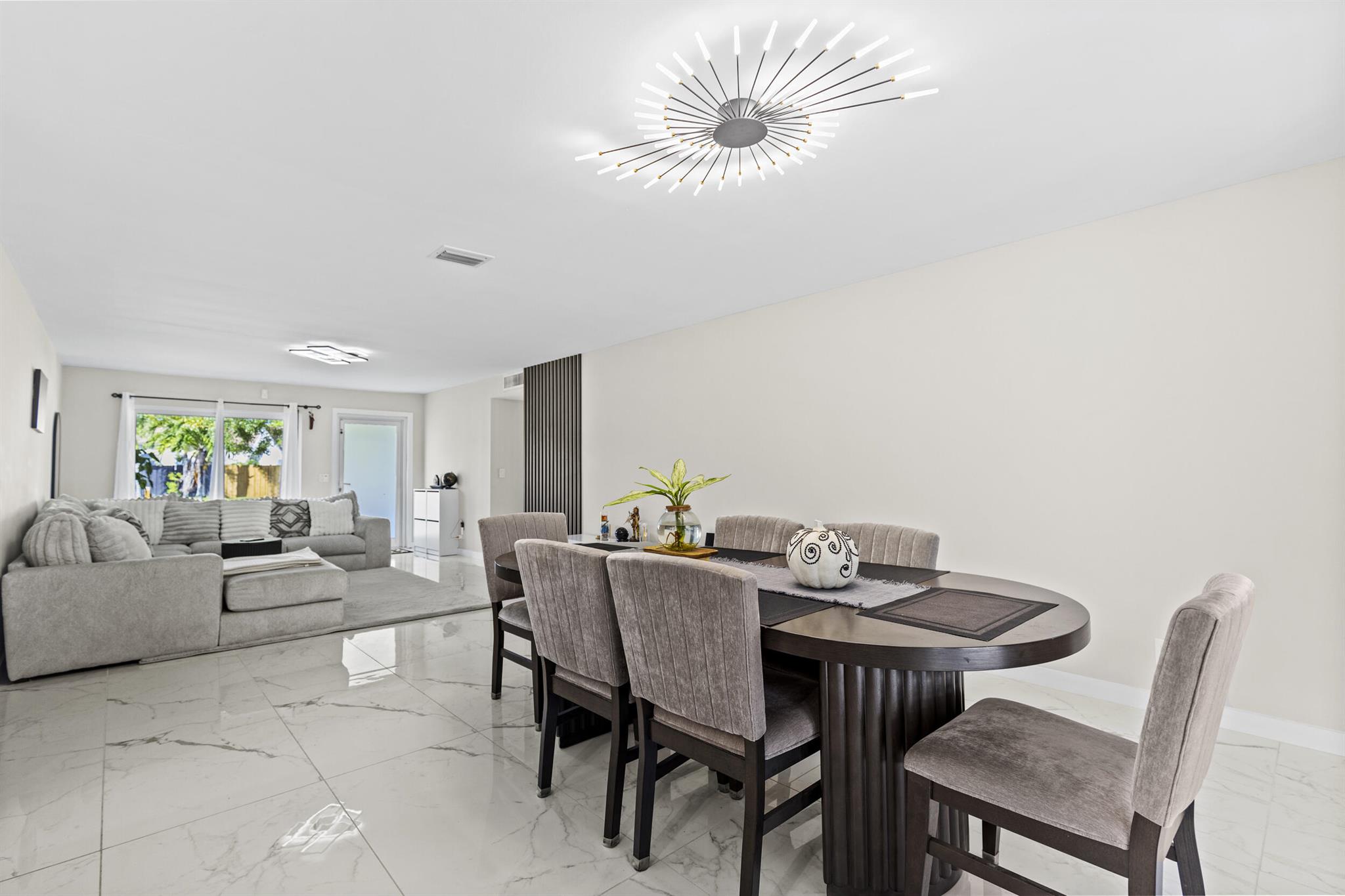 PALM-AIRE VILLAGE 2 SEC A - Residential