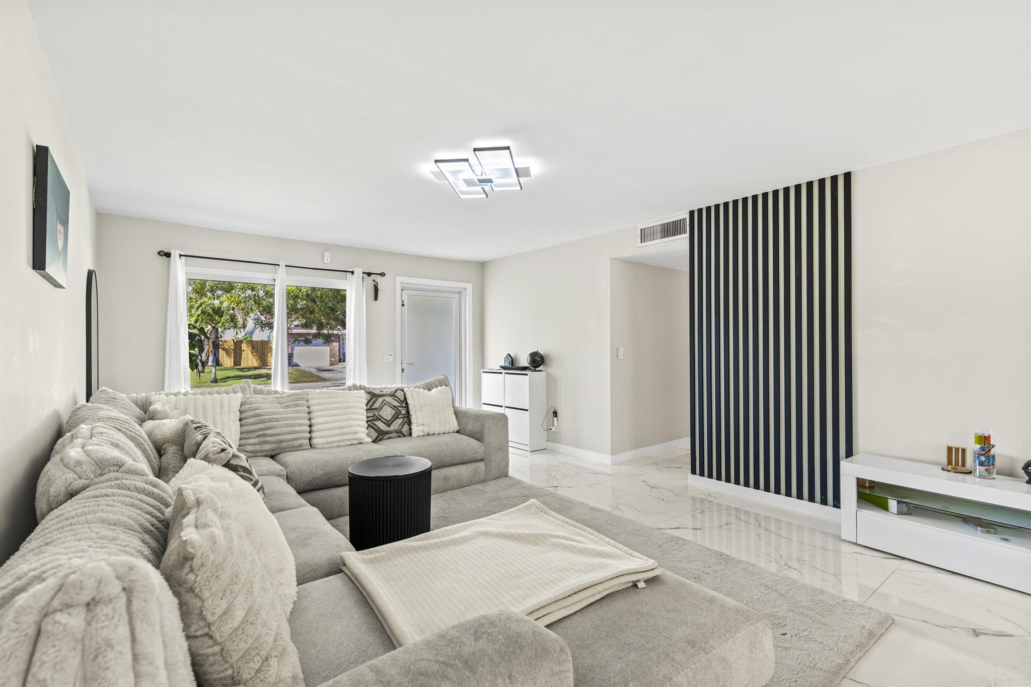 PALM-AIRE VILLAGE 2 SEC A - Residential
