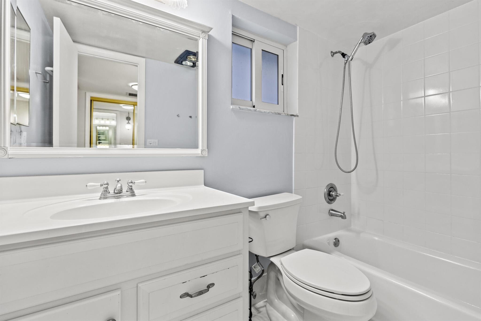 PALM-AIRE VILLAGE 2 SEC A - Residential