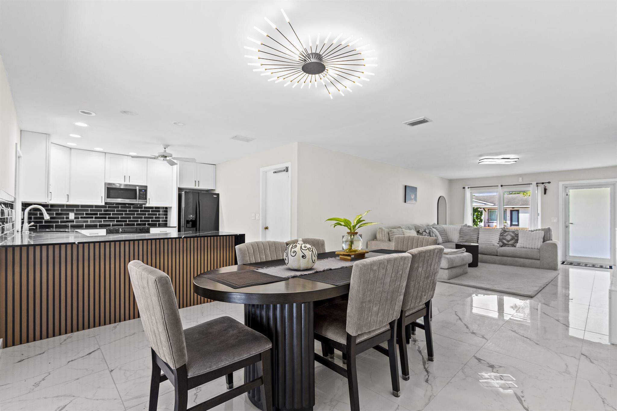 PALM-AIRE VILLAGE 2 SEC A - Residential