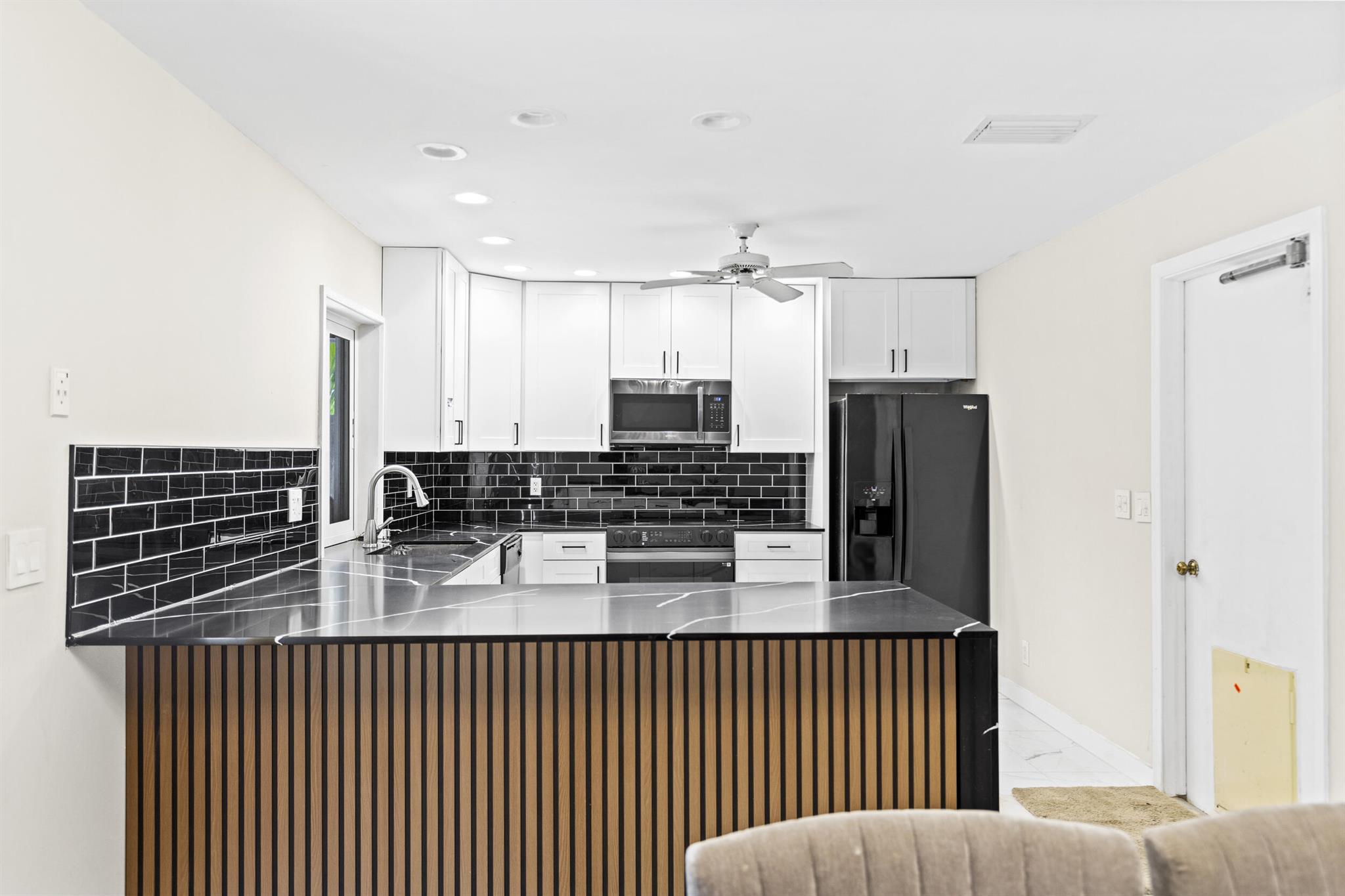 PALM-AIRE VILLAGE 2 SEC A - Residential