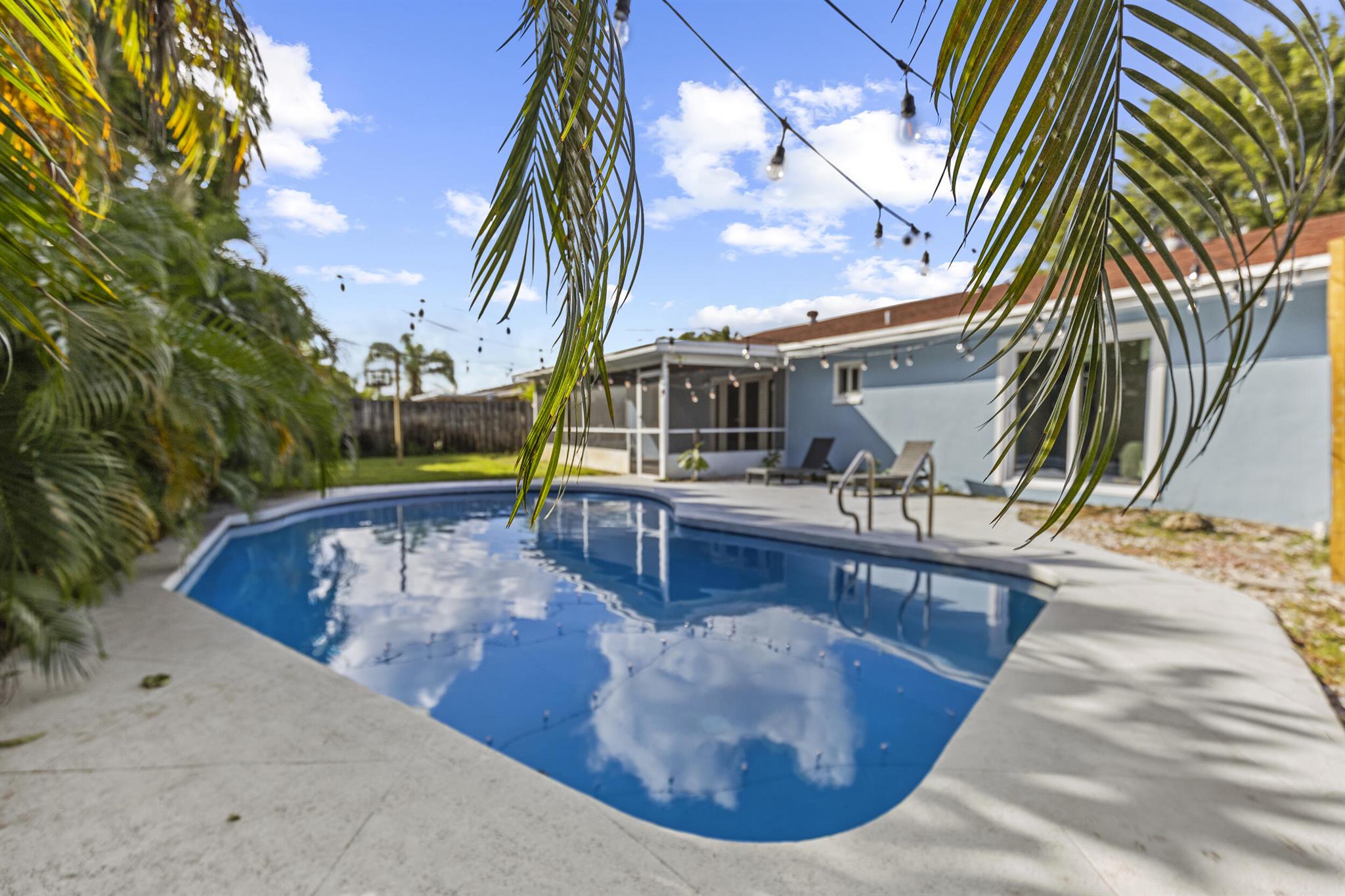 PALM-AIRE VILLAGE 2 SEC A - Residential