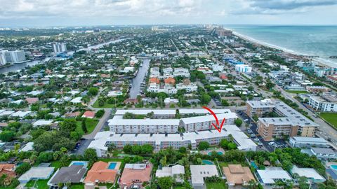 A home in Lauderdale By The Sea