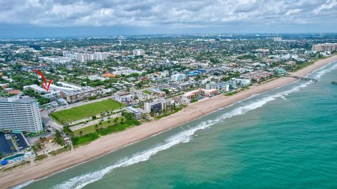 A home in Lauderdale By The Sea