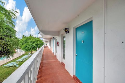 A home in Lauderdale By The Sea