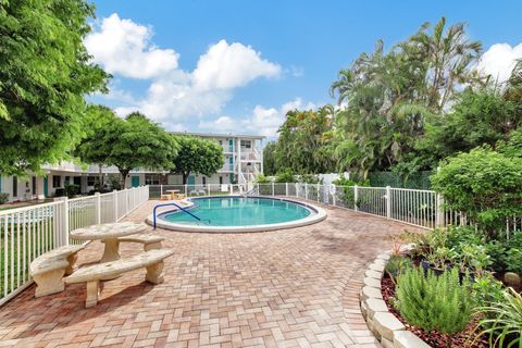 A home in Lauderdale By The Sea