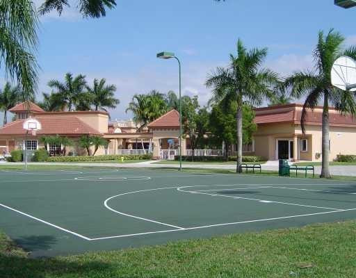 SUNSET LAKES - Grand Key - Residential