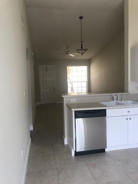 SUNSET LAKES - Grand Key - Residential