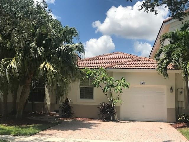 SUNSET LAKES - Grand Key - Residential